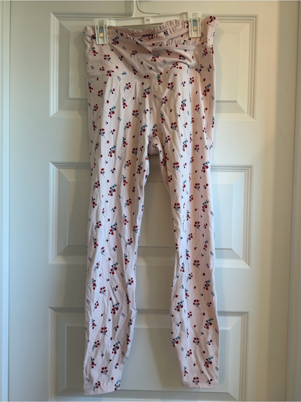 All in Motion Everyday Soft Pink Floral Leggings